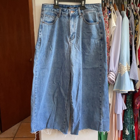 Forever 21 Culottes Raw Hem High Waisted Wide Jeans L Large Gaucho Pants - Picture 1 of 12